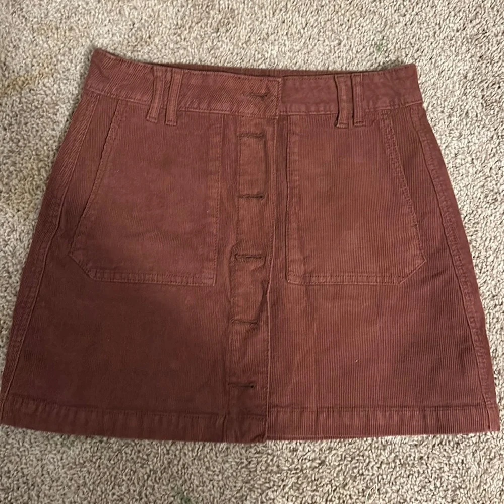 Women corduroy skirt, size 2. American Eagle. - Picture 1 of 4